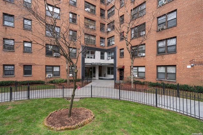 APT-7L - 99-72 66 Th Rd, Home with 2 bedrooms, 1 bathrooms and null parking in Rego Park NY | Image 20