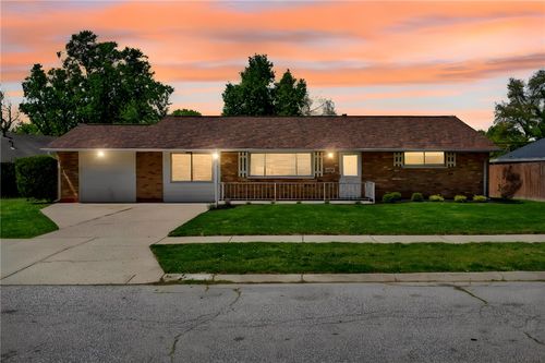 3565 Lodi Pl, Kettering, OH, 45439-2452 | Card Image