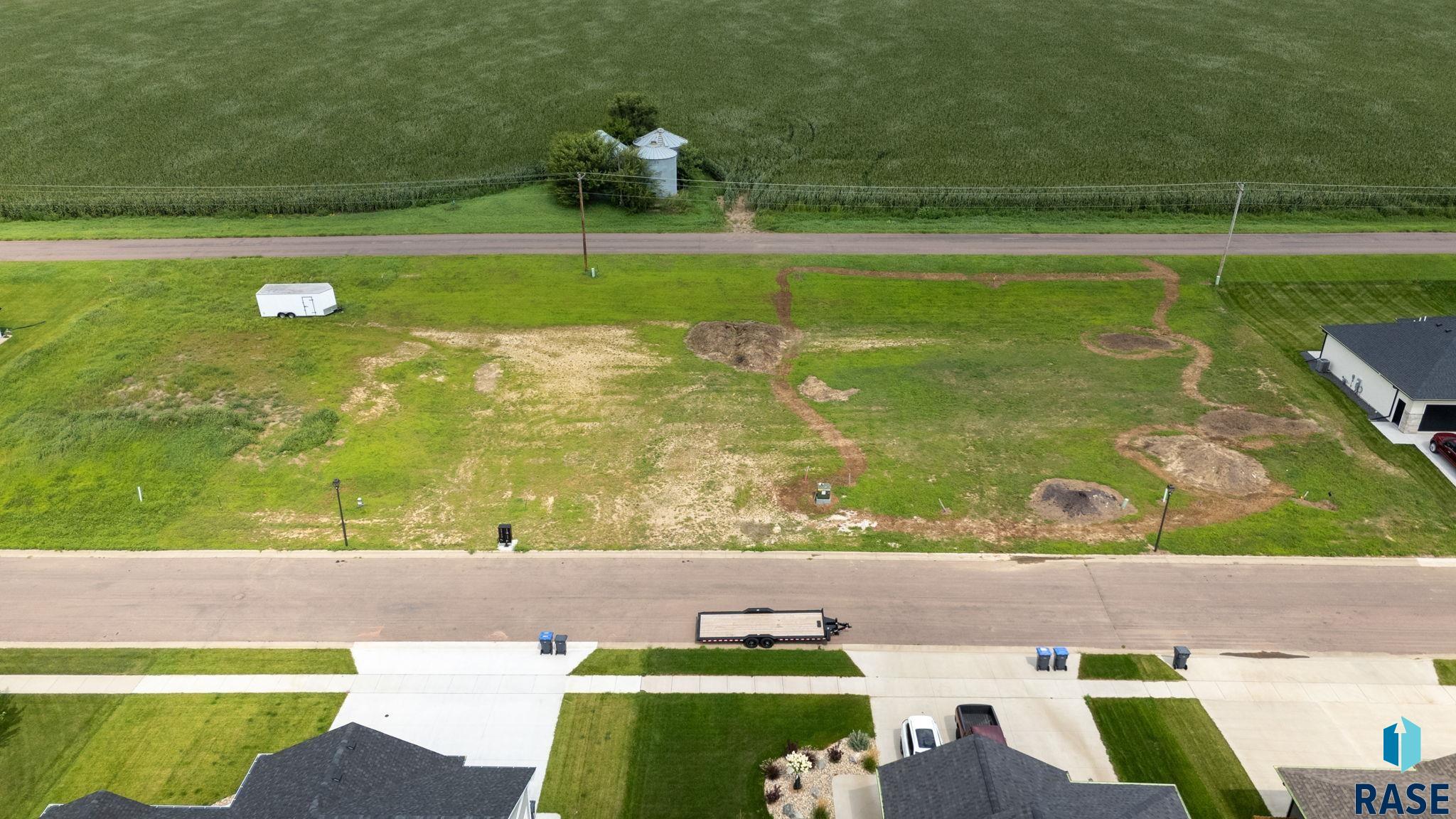 Land in Crooks 2