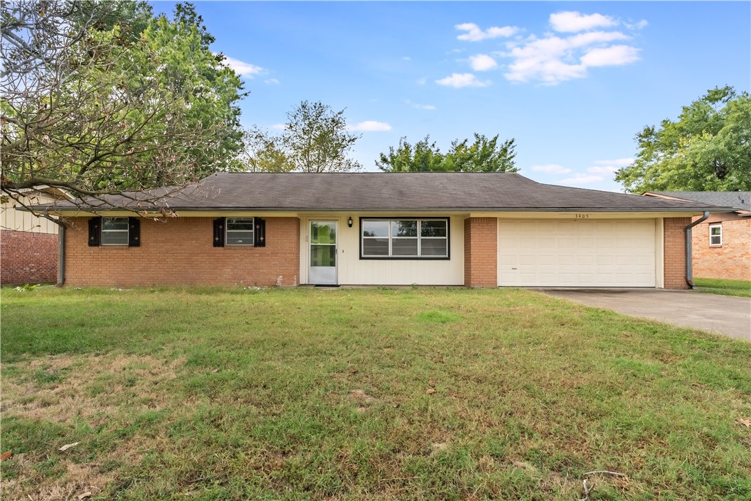 Edward Ave, Springdale, AR 72762