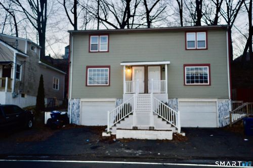 136 Forest Rd, West Haven, CT, 06516-1605 | Card Image