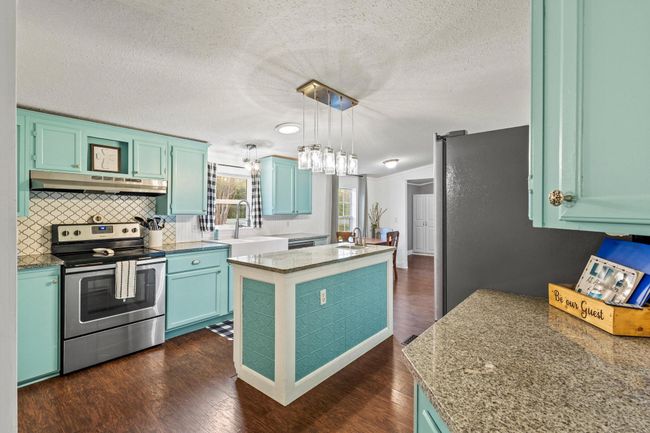 216 Mill Creek Meadow Rd, House other with 3 bedrooms, 2 bathrooms and null parking in Pottsboro TX | Image 21