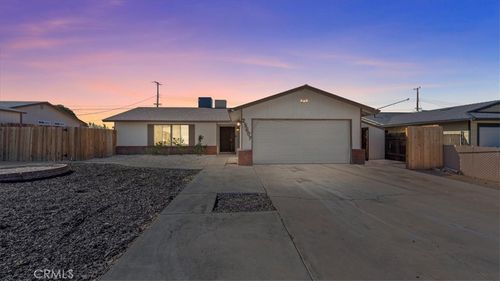 25607 Ash Rd, Barstow, CA, 92311-3508 | Card Image