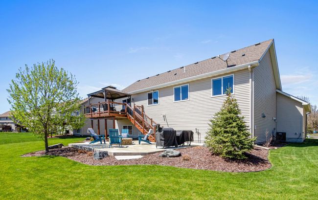 You will love this backyard! | Image 9