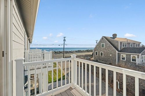 apt-2-1515 Ocean Blvd, Rye, NH, 03870-2742 | Card Image