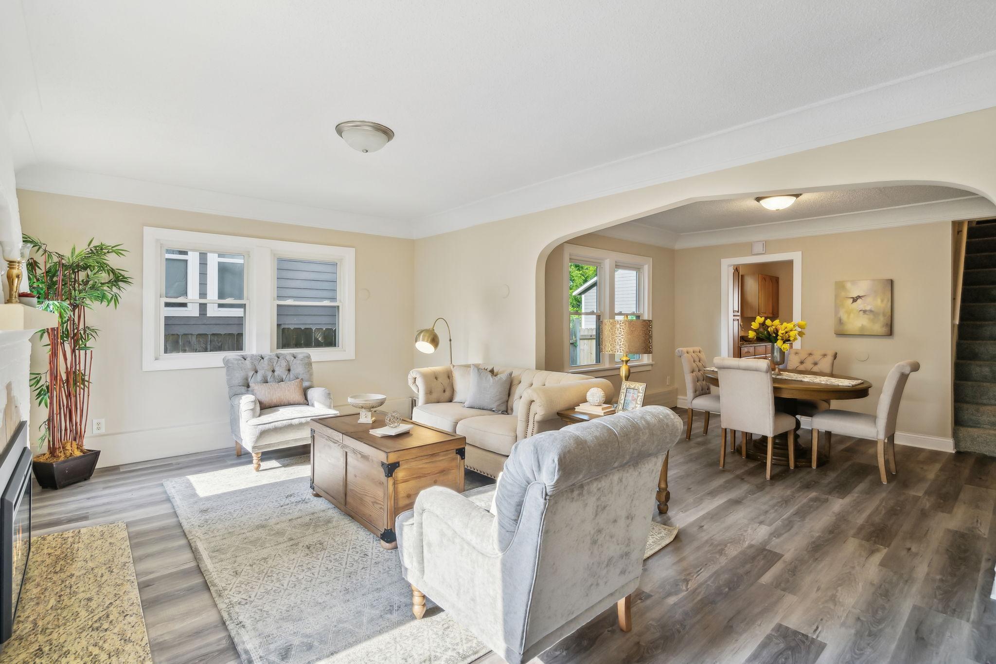 Dupont Ave, Minneapolis, MN 55412