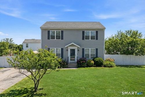 76 Alice Street Ext, Norwich, CT, 06360-4908 | Card Image