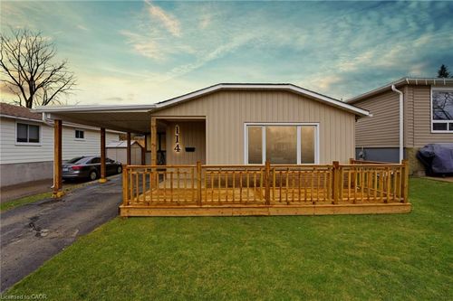 114 Christopher Drive, Waterloo, ON, N2J4J7 | Card Image