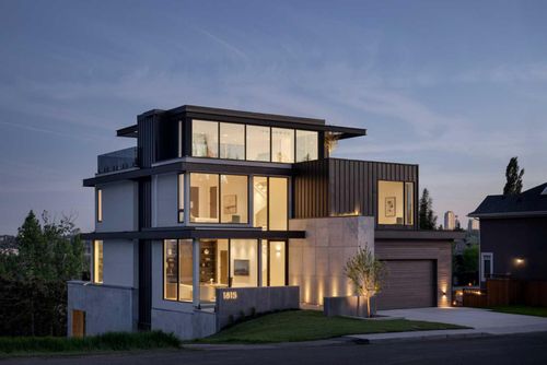 1815 11 Ave Nw, Calgary, AB, T2N1H4 | Card Image
