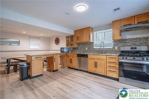 65 Highridge Rd, ALBRIGHTSVILLE, PA, 18210-7771 | Card Image