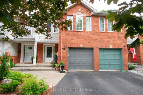 24 Walker Crt, Grimsby, ON, L3M5J5 | Card Image