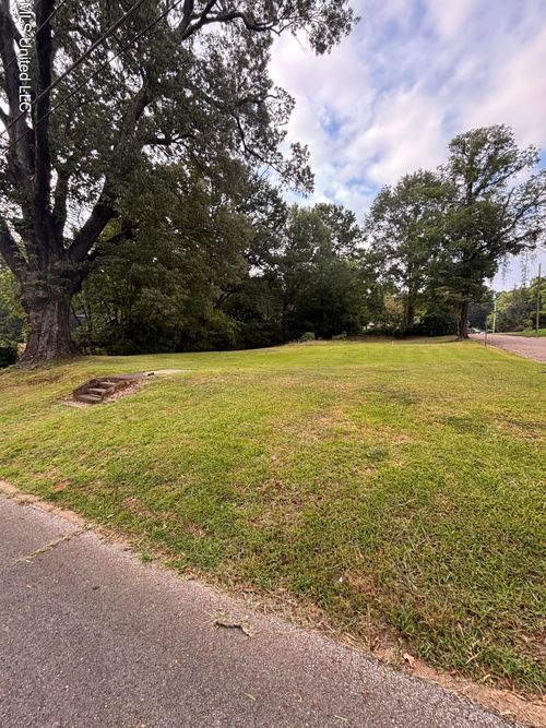 400 Alabama St, New Albany, MS, 38652-4110 | Card Image