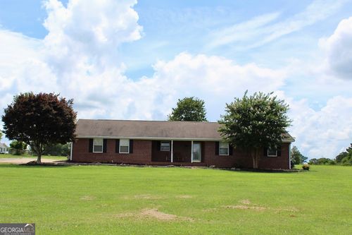 618 W Williamson Rd, Williamson, GA, 30292-3620 | Card Image
