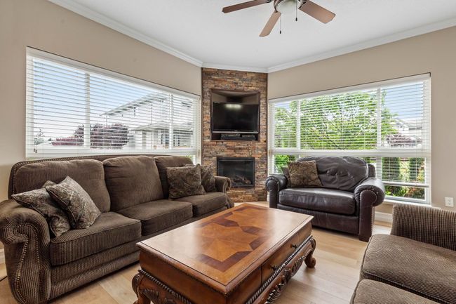 A115 - 33755 7th Ave, Condo with 2 bedrooms, 2 bathrooms and 1 parking in Mission BC | Image 18