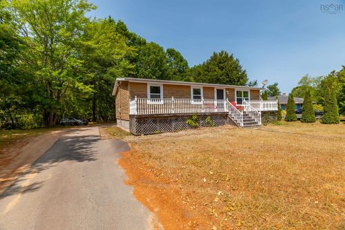 1 Pine Crest Dr, Middleton, NS, B0S1P0 | Card Image