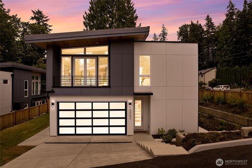 3983 162nd Place Nw, Bellevue, WA, 98006 | Card Image