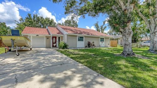 3963 Palau Dr, SARASOTA, FL, 34241-5842 | Card Image
