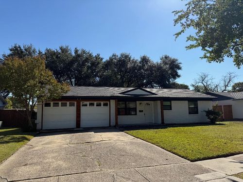 13710 Charcoal Ln, Farmers Branch, TX, 75234-3638 | Card Image