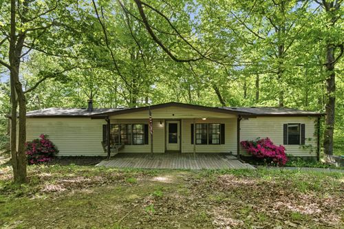 1020 Peery Cir, Kingston Springs, TN, 37082-9704 | Card Image