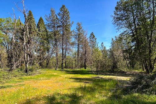 21138 Big Oak Ln, Lakehead, CA, 96051-9644 | Card Image