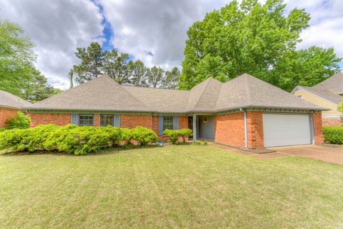 725 Cedar Brake Dr, Memphis, TN, 38018 | Card Image