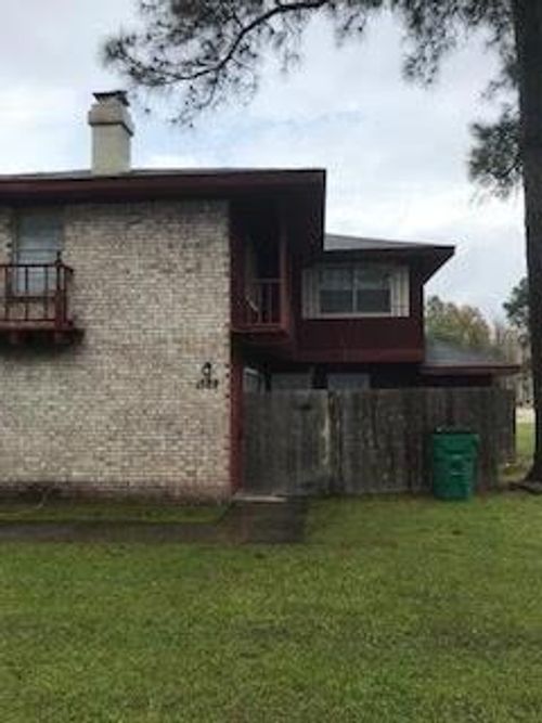 1529 Savannah Dr, Slidell, LA, 70458-2141 | Card Image