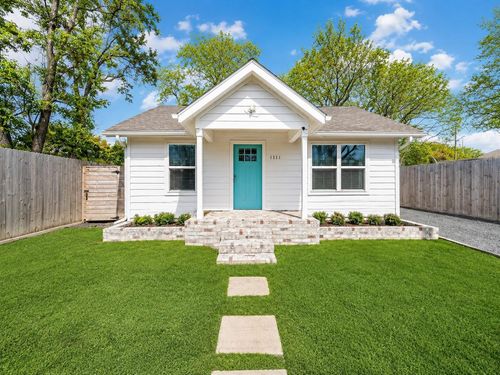 1511 Mcneil St, Houston, TX, 77009-6422 | Card Image