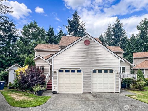 9-38774 Se Beta St, Snoqualmie, WA, 98065-9135 | Card Image