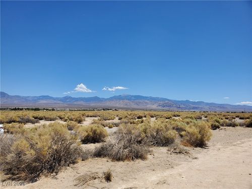 971 Carson St, Pahrump, NV, 89048 | Card Image