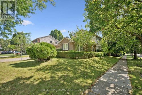 2181 Joyce St, Burlington, ON, L7R2B6 | Card Image