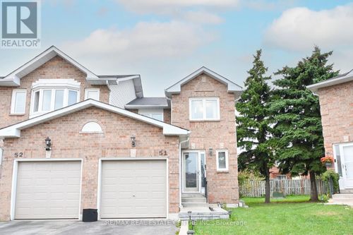 51-1484 Torrington Dr, Mississauga, ON, L5V1Y2 | Card Image