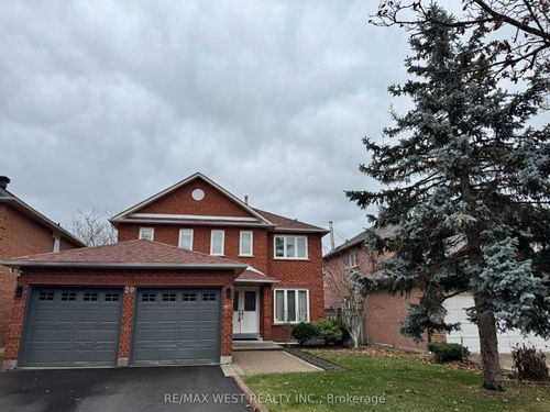 20 Kevi Cres, Richmond Hill, ON, L4B3C8 | Card Image