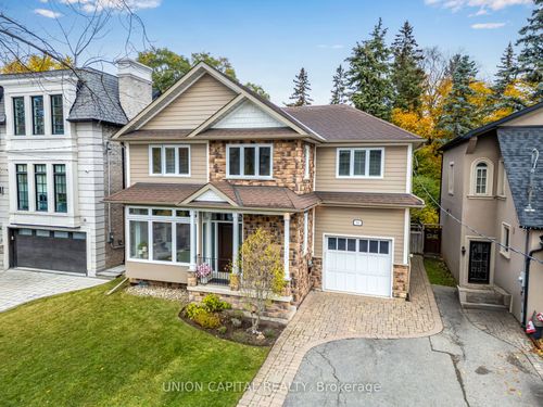 58 Stuart Ave, North York, ON, M2N1B3 | Card Image