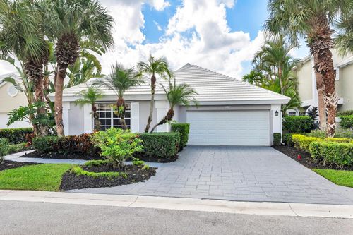 9158 Heathridge Dr, West Palm Beach, FL, 33411-1871 | Card Image
