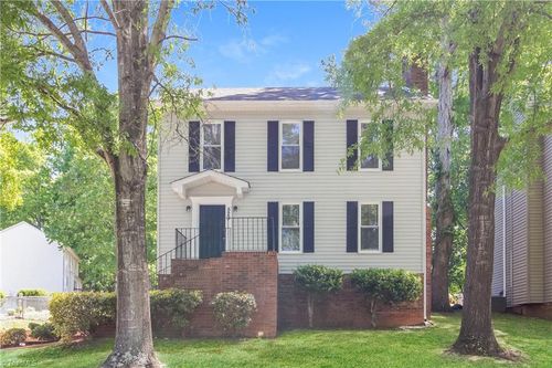 529 Regal Dr, Winston Salem, NC, 27127-6793 | Card Image