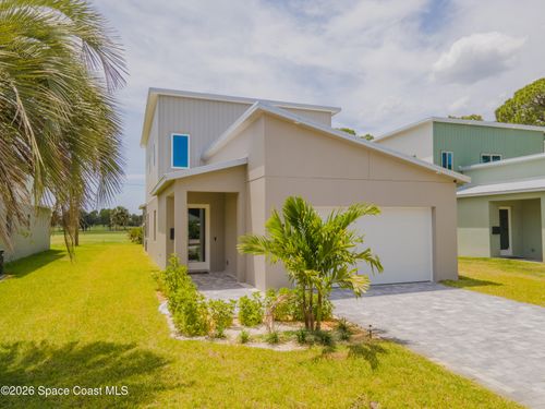 2148 Country Club Rd, Melbourne, FL, 32901-5322 | Card Image