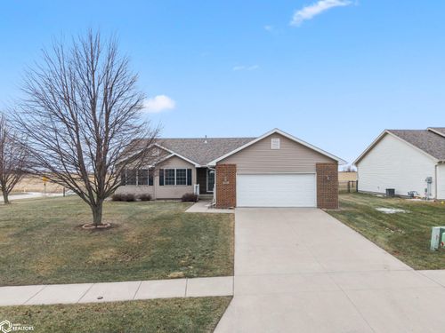 1022 Cherokee Street, Nevada, IA, 50201 | Card Image