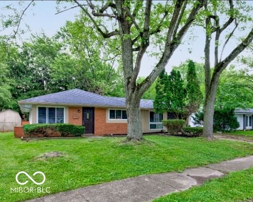 3513 Ireland Dr, Indianapolis, IN, 46235-2211 | Card Image