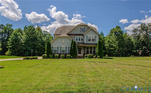 9119 Colonnade Cir, Ashland, VA, 23005-7463 | Card Image