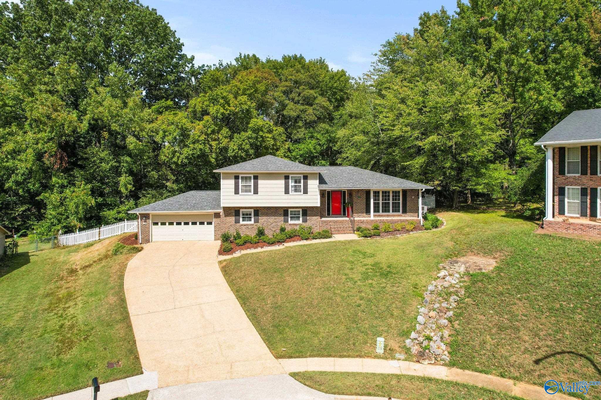 Shadow Bend Dr, Huntsville, AL 35802 #1