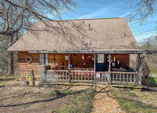 1013 N Broadway Ave, Yellville, AR, 72687-9498 | Card Image