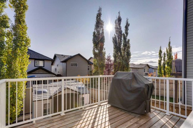 74 Kinlea Way Nw, Home with 3 bedrooms, 2 bathrooms and 4 parking in Calgary AB | Image 35