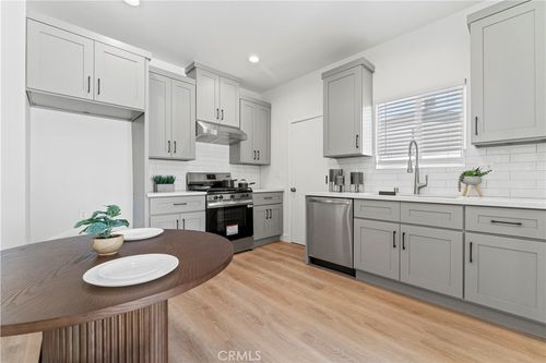13158 Cedar St, Westminster, CA, 92683-2207 | Card Image