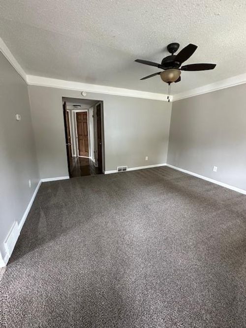 23155 Vance Ave, Hazel Park, MI, 48030-2812 | Card Image