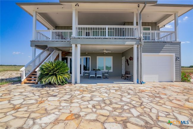 342 Bay Club Dr, House other with 4 bedrooms, 3 bathrooms and null parking in Seadrift TX | Image 9