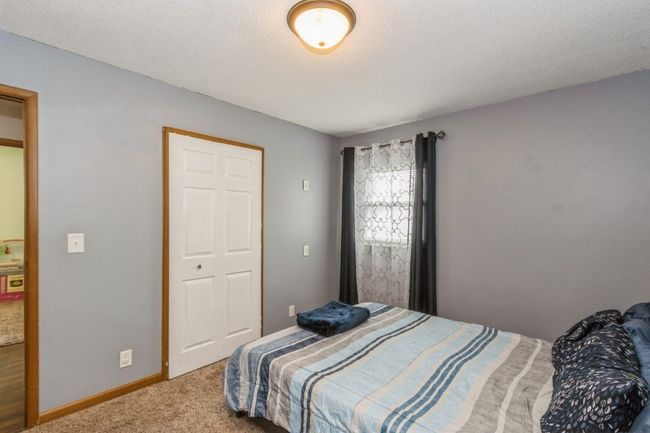 5817 Underwood Ave Sw, House other with 4 bedrooms, 2 bathrooms and null parking in Cedar Rapids IA | Image 12