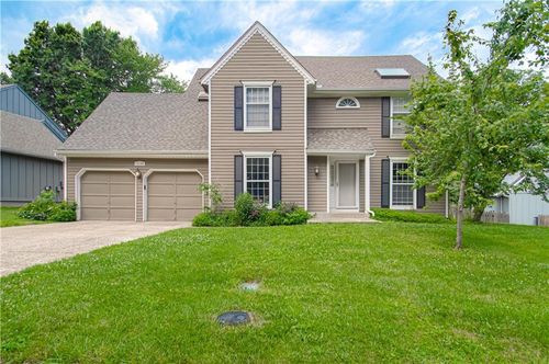 12100 Beverly Street, Overland Park, KS, 66209 | Card Image