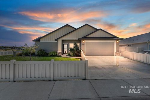 1500 Cantebria Way, Payette, ID, 83661-2944 | Card Image