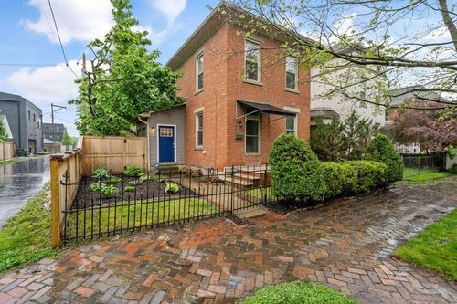 377 Stewart Ave, Columbus, OH, 43206-2727 | Card Image