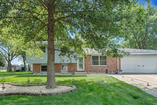 19351 W Eaton Ave, Elwood, IL, 60421-9770 | Card Image